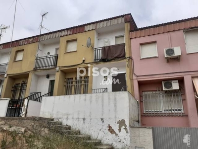 Casa adosada en venta en Badajoz en Cerro Reyes por 69.250 €