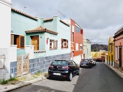 Casa adosada en venta en Calle del Párroco Bartolomé Hernández en Tafira por 315.000 €