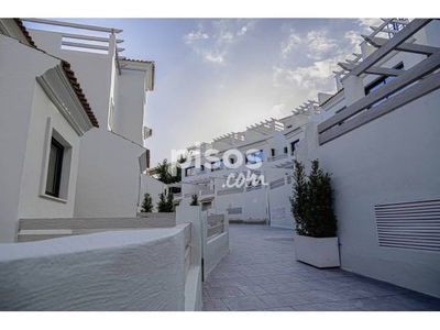 Casa adosada en venta en Calle del Priorato, s/n en El Paraíso-Atalaya-Benamara por 369.000 €