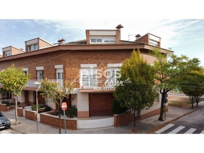 Casa adosada en venta en Carrer de Josep Casas