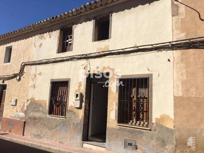 Casa adosada en venta en Caudete en Caudete por 29.000 €