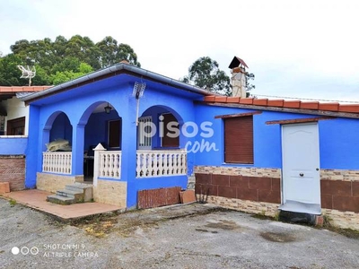 Casa adosada en venta en Guriezo en Revilla (Guriezo) por 118.000 €