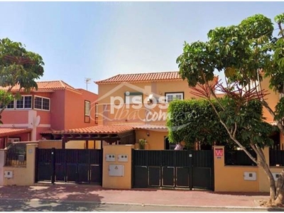 Casa adosada en venta en Las Rosas en Costa del Silencio-Las Galletas por 204.750 €