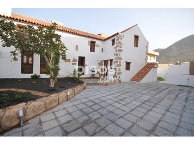 Casa en venta en Calle Casas Abajo en Arona Pueblo por 580.000 €