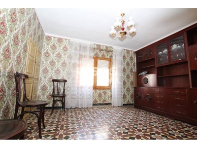 Casa en venta en Calle de Fernando 'El Católico'