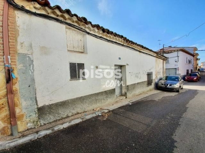 Casa en venta en Calle de Joaquín González, 40, cerca de Calle del Espoz y Mina en Méntrida por 40.000 €