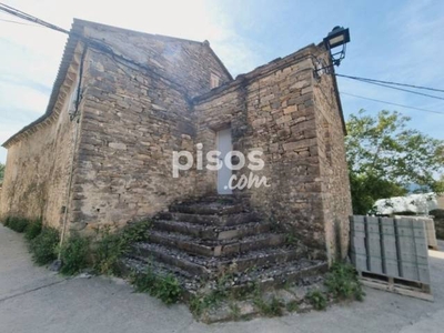 Casa en venta en Calle de la Fuente en Jaca por 96.900 €