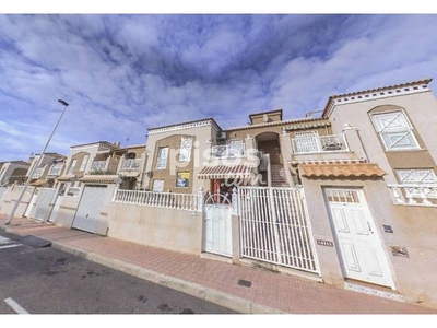 Casa en venta en Avenida de La Mancha