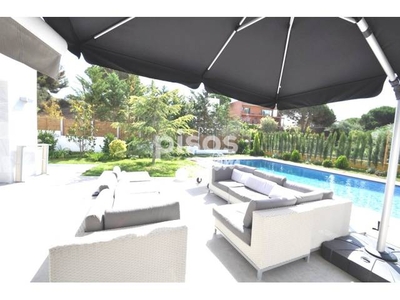 Casa en venta en Canyelles-La Montgoda