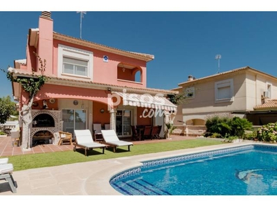 Casa en venta en Carrer de Santa Isabel, 51, cerca de Carrer de Joaquim Mir en Els Masos por 430.000 €