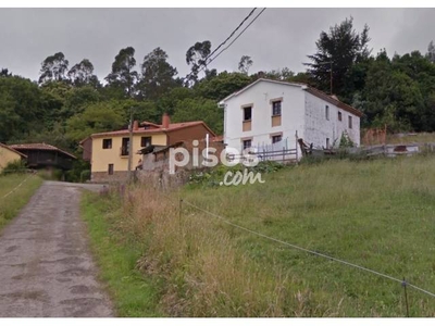 Casa en venta en Castrillón