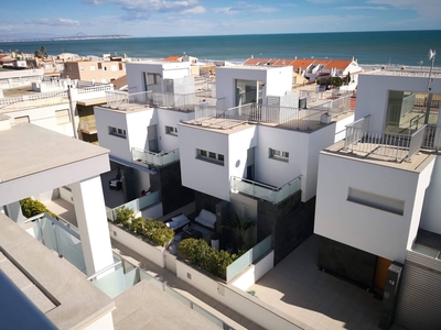 Casa en venta en Guardamar del Segura, Alicante