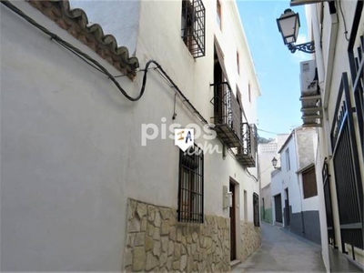 Casa en venta en Pegalajar