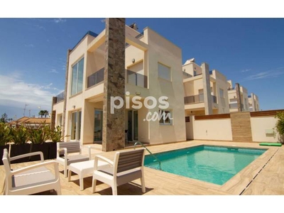 Casa en venta en Playa de los Locos-Los Frutales-Cabo Cervera