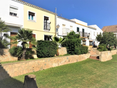 Casa en venta en Pueblo Nuevo de Guadiaro, San Roque, Cádiz