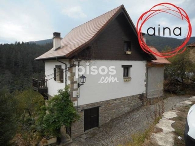 Casa en venta en Uztárroz - Uztarroze