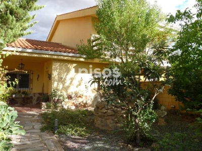 Casa unifamiliar en venta en Villar del Saz de Arcas en Villar del Saz de Arcas por 242.000 €