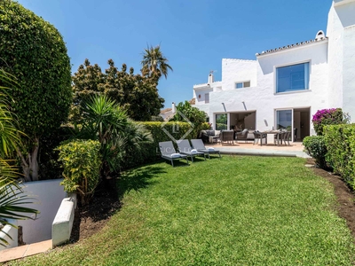 Casa / villa de 144m² en venta en Nueva Andalucía