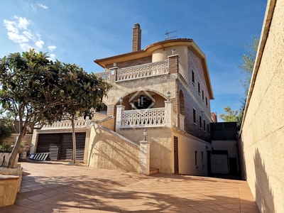 Casa / villa de 433m² en venta en Vilanova i la Geltrú
