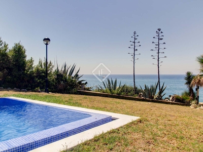 Casa / villa de 522m² en venta en Torredembarra, Tarragona