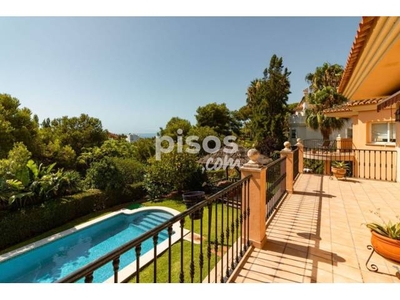 Chalet en venta en Avenida Número 16 en Cabopino-Reserva de Marbella por 1.300.000 €