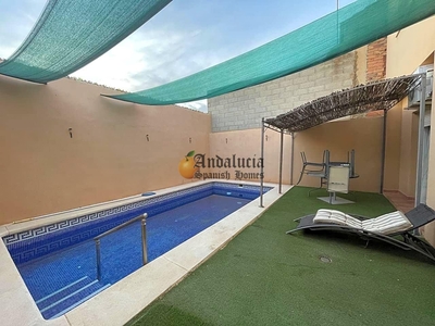 Chalet en venta en Cacín, Granada