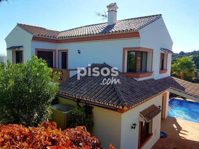 Chalet en venta en Las Lagunas en Las Lagunas por 895.000 €