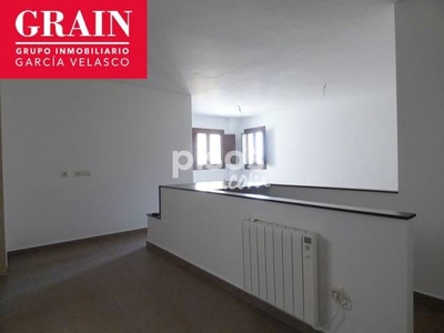 Dúplex en venta en Chinchilla de Monte-Aragon