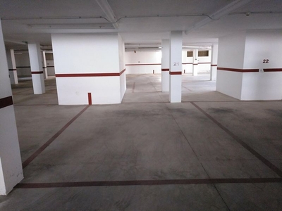 Garaje en venta en Orihuela de 34 m²