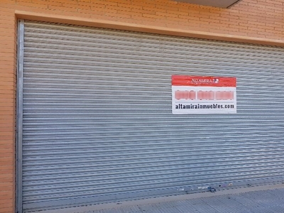Local comercial en venta en AVDA AV PENEDES, ARBOÇ (L')