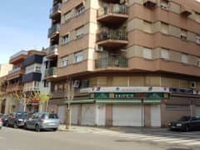 Local en venta en Lleida de 166 m²
