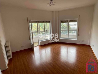 Piso en venta en Avenida Jose Aguado