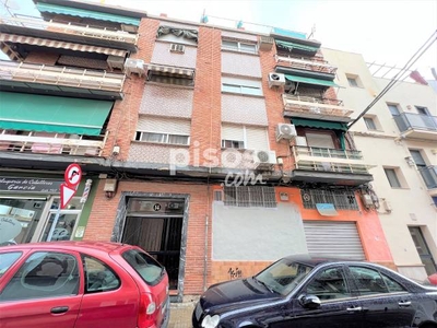 Piso en venta en Calle de Luis Valenzuela en La Viñuela-Rescatado por 65.000 €
