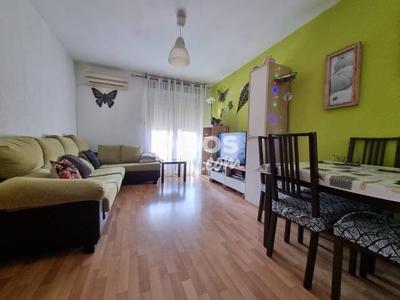 Piso en venta en Calle de Madridejos, cerca de Calle de Dolores Barranco en Pradolongo por 174.000 €