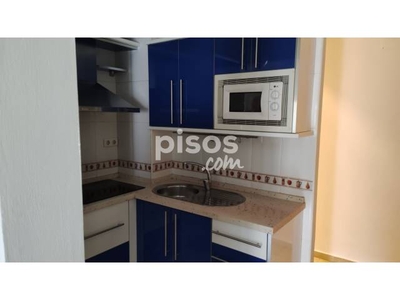 Piso en venta en Calle Doctor Jiménez Encina