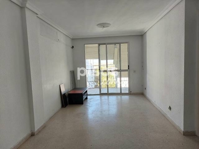 Piso en venta en Calle Huerta del Águila en El Cerro por 82.000 €