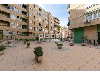 Piso en venta en Carretera De Malaga, 99 en Chana por 139.900 €