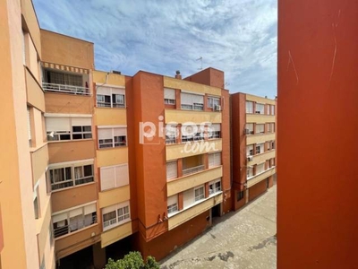 Piso en venta en Calle Salchovea Bloque 5