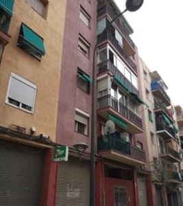 Piso en venta en Reus de 64 m²