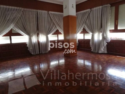 Piso en venta en Villarcayo