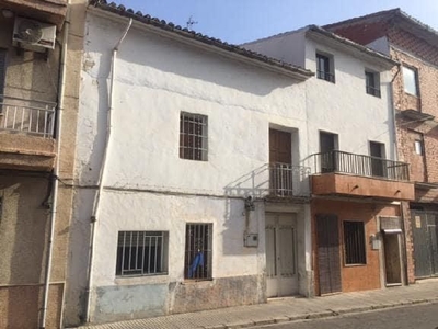 Unifamiliar en venta en Llocnou De Sant Jeroni de 185 m²