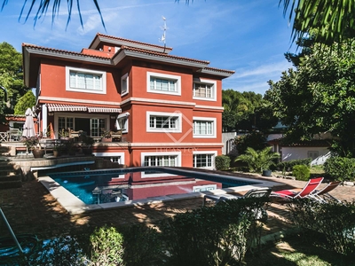 Villa con piscina en venta en Campolivar, Valencia