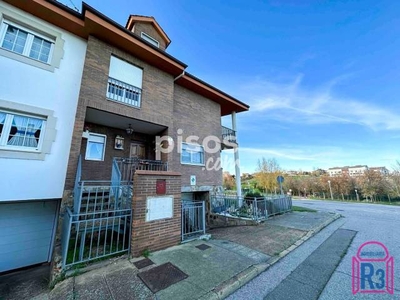 Casa adosada en venta en Colegio