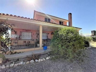 Casa con terreno en Lorca