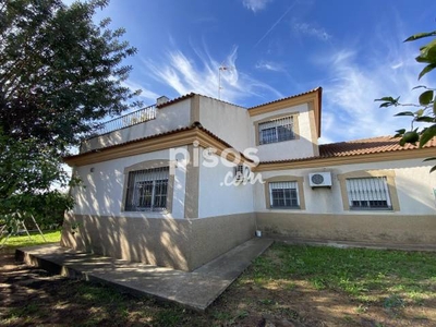 Chalet en venta en Entrenucleos