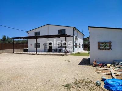 Chalet unifamiliar en venta en Avenida de la Fuente de las Piedras, 1, cerca de Calle del Rey Melchor