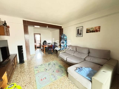 Piso en venta en Carrer d'Andrade, cerca de Carrer d' Espronceda