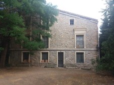 Venta Casa adosada en Calle Murga 27 El Molar (Madrid). A reformar 2100 m²