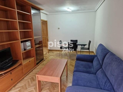 Apartamento en alquiler en Calle del Majuelo en Acacias por 1.450 €/mes