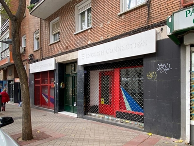 Calle Carlos Martín Álvarez, 62